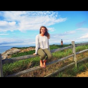 Meet your Posher, Haley